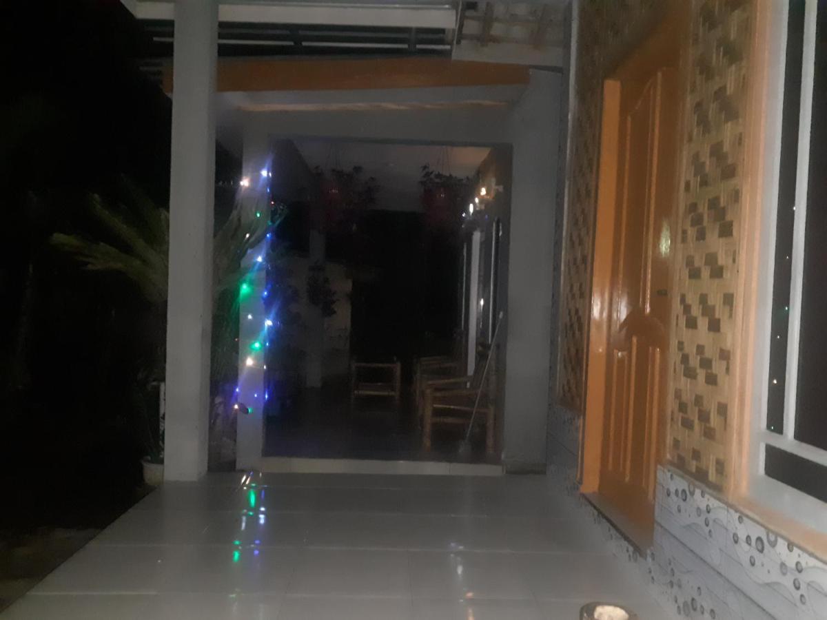 Eltari Homestay Tetebatu Bagian luar foto
